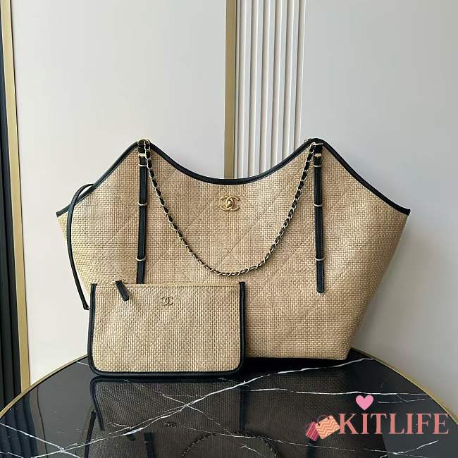 Kitlife Chanel 25S Maxi Hobo Bag Beige AS5463 36×59×13cm  - 1