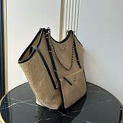 Kitlife Chanel 25S Maxi Hobo Bag Beige AS5463 36×59×13cm  - 3