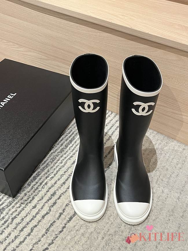 Kitlife Chanel 25Fw Rain Boots Black & White  - 1