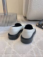 Kitlife Chanel Arc de Triomphe Loafers White - 5