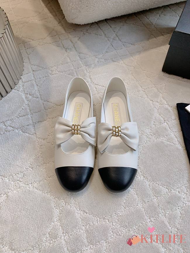 Kitlife Chanel Bow Mary Jane Shoes White - 1