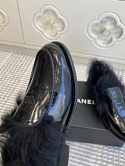 Kitlife Chanel 25N Furry Loafers Black Patent Leather - 2