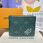 Kitlife Louis Vuitton Slender Wallet Green M26837 11x2x8.5cm - 1