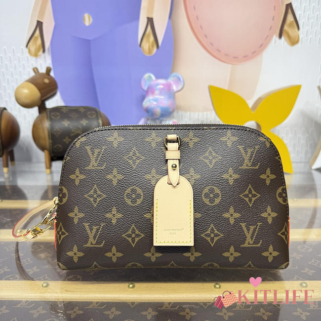 Kitlife Louis Vuitton Tag Me Pouch Brown Monogram M26787 24.5x4.5x17cm - 1