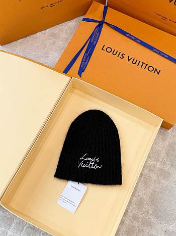 Kitlife Louis Vuitton Script Beanie Black