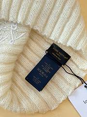 Kitlife Louis Vuitton Script Beanie Cream - 4
