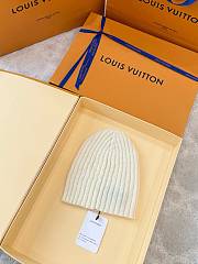 Kitlife Louis Vuitton Script Beanie Cream - 2