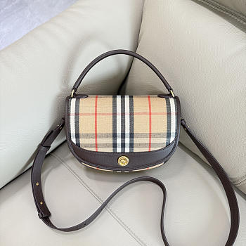 Kitlife Burberry Highlands Crossbody Bag Beige & Dark Brown 24.5x8x18cm