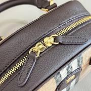 Kitlife Burberry Mini Highlands Bowling Bag​ Beige 19.5x9x12cm - 3