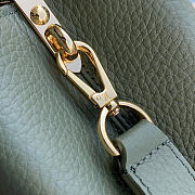 Kitlife Louis Vuitton Classic Capucines Small Bag Green M24545 27x18x9cm - 5