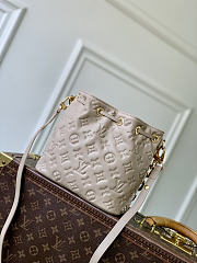 Kitlife Louis Vuittin Coussin Bucket Bag Apricot M26530 20x10x20cm - 3