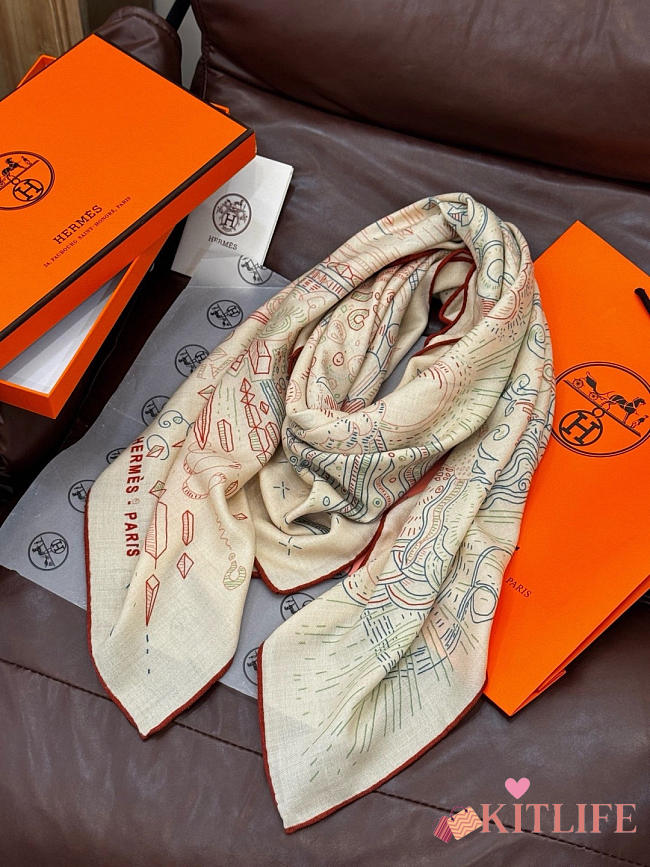 Kitlife Hermes Silk Velvet Square Scarf Beige & Red 140x140cm  - 1