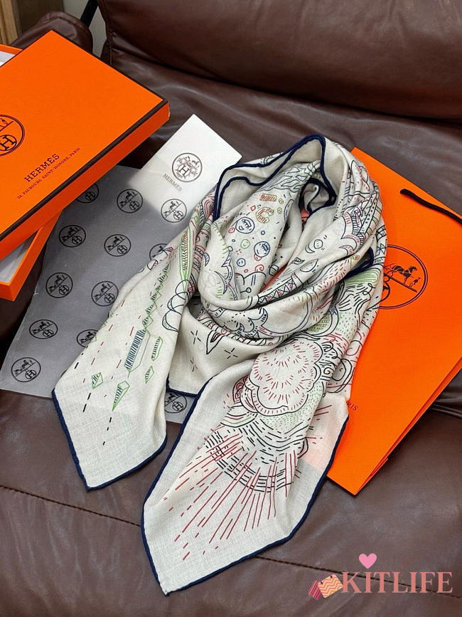 Kitlife Hermes Silk Velvet Square Scarf White & Blue 140x140cm  - 1