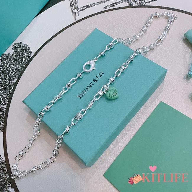 Kitlife Tiffany & Co. Necklace With Green Pendant - 1