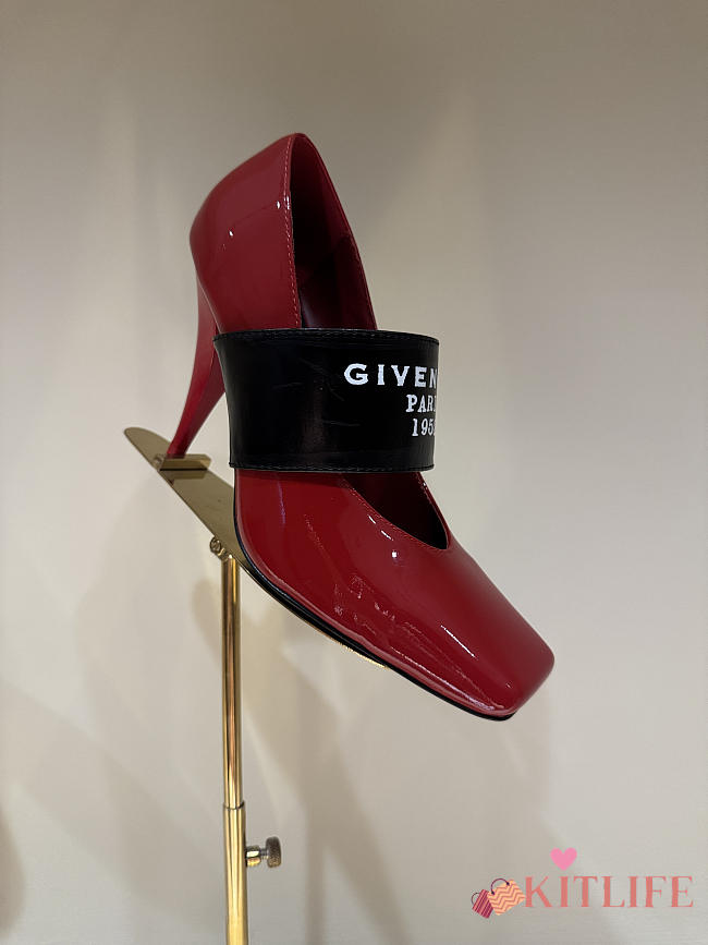 Kitlife Givenchy Sliced Square Tape Pumps In Red Patent Leather  - 1