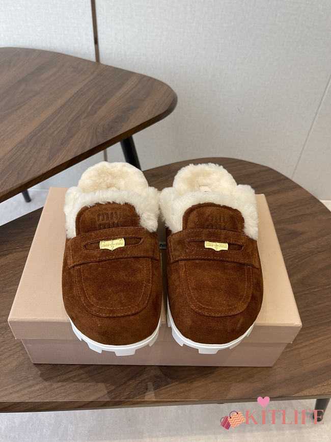 Kitlife Miu Miu 25SS Closed-toe Fur Slippers Dark Brown - 1