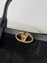 Kitlife Valentino Garavani Escape Tote Bag Black Suede 22079L 28x38x15cm - 4