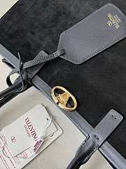 Kitlife Valentino Garavani Escape Tote Bag Black Suede 22079L 28x38x15cm - 5
