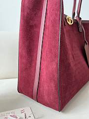 Kitlife Valentino Garavani Escape Tote Bag Red Suede 22079L 28x38x15cm  - 2