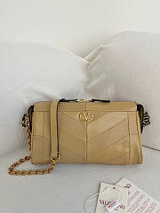 Kitlife Valentino Garavani Panthea Shoulder Bag In Beige Nappa Leather With A Chevron Pattern 24x14x6cm  - 1