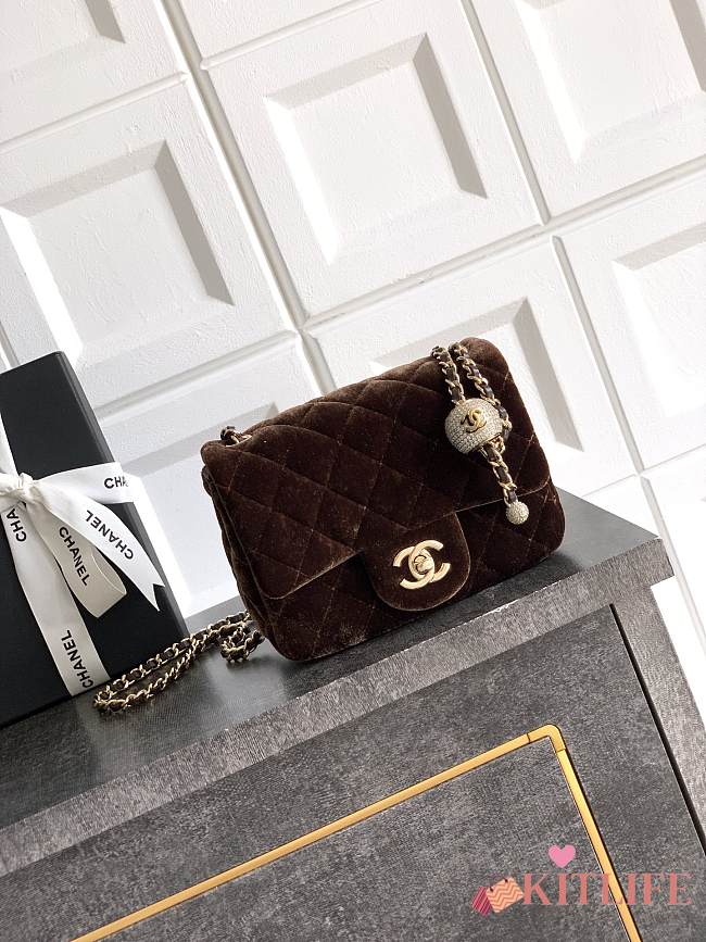Kitlife Chanel 25B Brown Velvet Bag With Rhinestone Balls AS1786 18cm  - 1