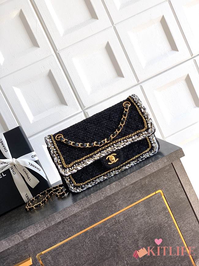 Kitlife Chanel 25k Woven Tweed Handle Bag Black & White 25cm - 1