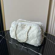 Kitlife Chanel Mini Handle Bowling Ball Classic Quilted Flap Bag White 18.5x11.5x10cm  - 2