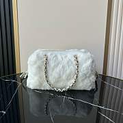 Kitlife Chanel Mini Handle Bowling Ball Classic Quilted Flap Bag White 18.5x11.5x10cm  - 4