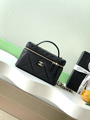 Kitlife Chanel 25 Quilted Vanity Bag Black AP4936 17x19.5x5cm - 1