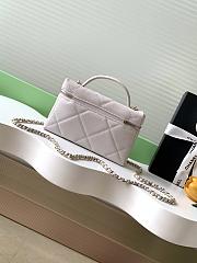 Kitlife Chanel 25 Quilted Vanity Bag Light Pink AP4936 17x19.5x5cm  - 4