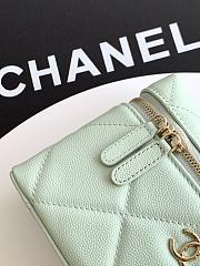 Kitlife Chanel 25 Quilted Vanity Bag Green AP4936 17x19.5x5cm  - 4