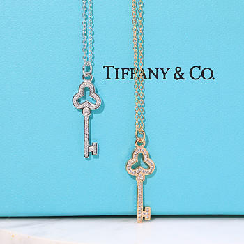 Kitlife Tiffany & Co. Key Necklace Silver / Gold
