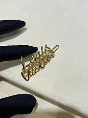 Kitlife Louis Vuitton 2025 Gold Letter Frog Hair Clip - 1