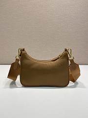 Kitlife Prada Re-Edition 2005 Re-Nylon Bag Brown 1BH204 22x12x6cm - 3