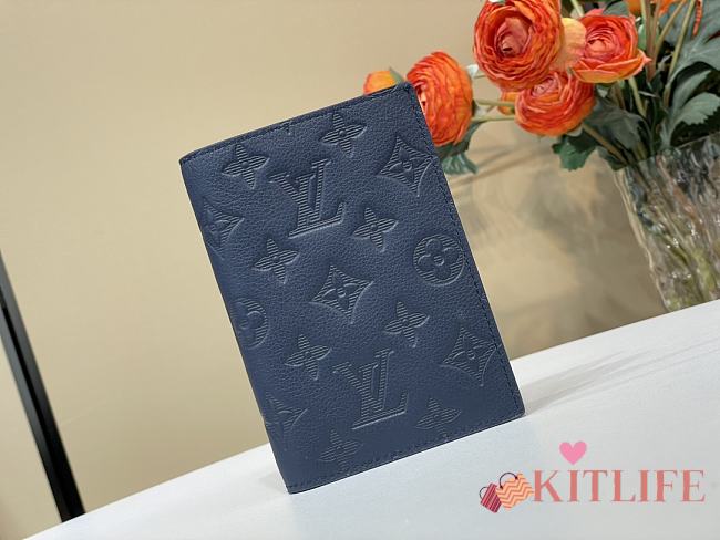 Kitlife Louis Vuitton Passport Holder Dark Blue M14798 14x2.5x10cm - 1
