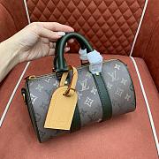 Kitlife Louis Vuitton Keepall Bandoulière Bag Green M26930 25x15x11cm - 5
