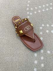 Kitlife Valentino Garavani Plaster Caster Brown Goatskin Thong Sandals  - 6