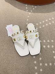 Kitlife Valentino Garavani Plaster Caster White Goatskin Thong Sandals - 1