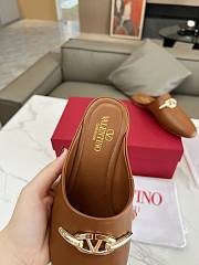 Kitlife Valentino VLogo Gate Brown Leather Loafers - 6