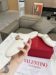 Kitlife Valentino VLogo Gate White Leather Loafers  - 6