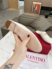 Kitlife Valentino VLogo Gate White Leather Loafers  - 3