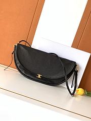 Kitlife Celine Halfmoon Soft Triomphe Bag In Supple Black Shiny Lambskin 46x19x10cm - 1
