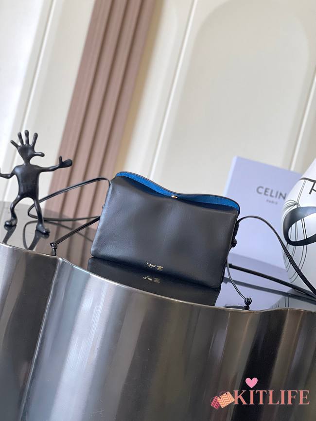 Kitlife Celine Trio Flap Bag In Black Smooth Lambskin 22x14x4cm  - 1