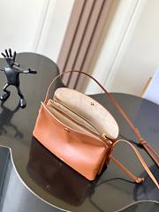 Kitlife Celine Trio Flap Bag In Brown Smooth Lambskin 22x14x4cm  - 5