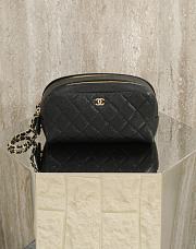 Kitlife Chanel Pebbled Leather Toiletry Bag Black 18x9x9cm - 1