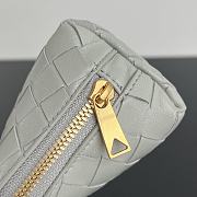 Kitlife Bottega Veneta Intrecciato Small Beauty Pouch Grey 764044 16.5x10.5x9cm  - 5