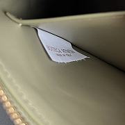 Kitlife Bottega Veneta Intrecciato Small Beauty Pouch Light Green 764044 16.5x10.5x9cm  - 3
