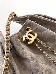 Kitlife Chanel 25s Drawstring Bucket Hobo Bag Grey Suede Leather 20x22x12.5cm  - 3