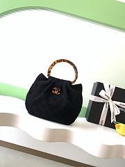 Kitlife Chanel Small Hobo Bag Black Suede AS6022 18x24x12cm  - 1