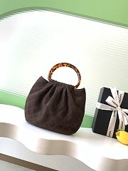 Kitlife Chanel Small Hobo Bag Dark Brown Suede AS6022 18x24x12cm  - 3